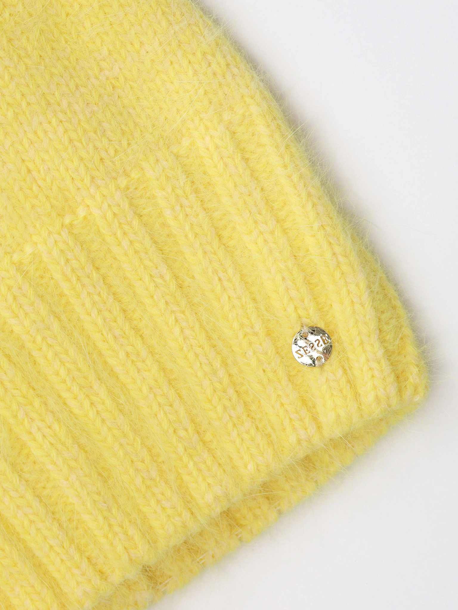 Шапка-бини из ангоры и нейлона с ушками в ассортименте